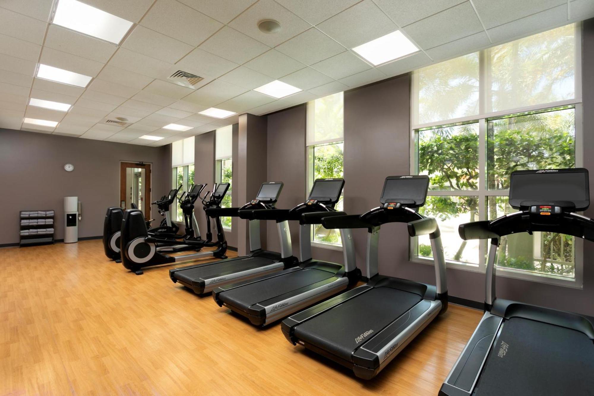 Hyatt House 3*